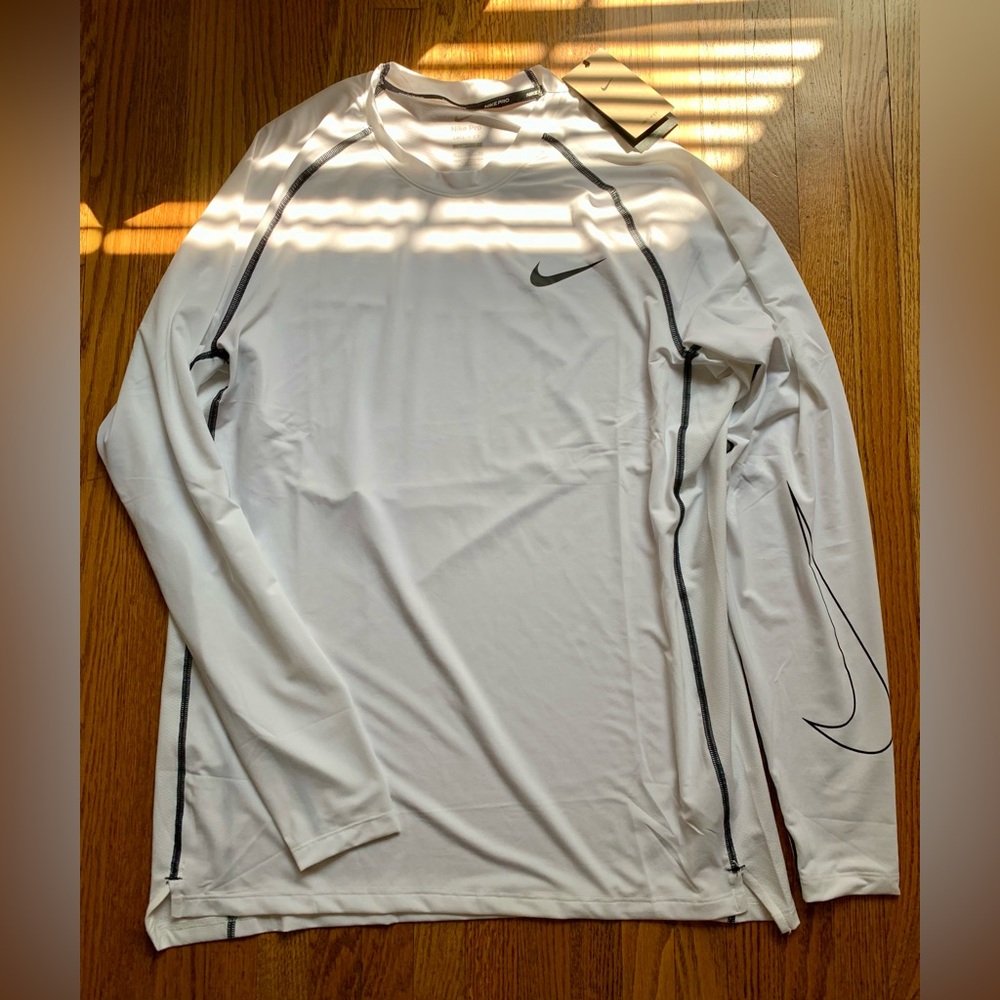 NEW MEN’S NIKE SHIRT